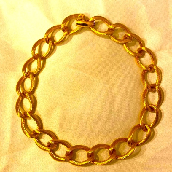 Christian Dior Gold Luxury Necklace  & Earring Set - Picture 2 of 8